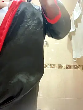 Fancyxlove online show from October 2025 12:36:02 PM