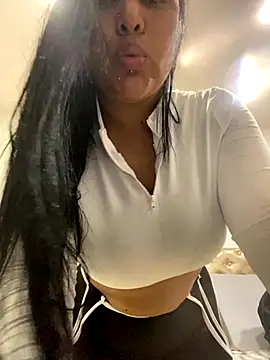 Fancyxlove online show from December 2025 12:54:01 PM