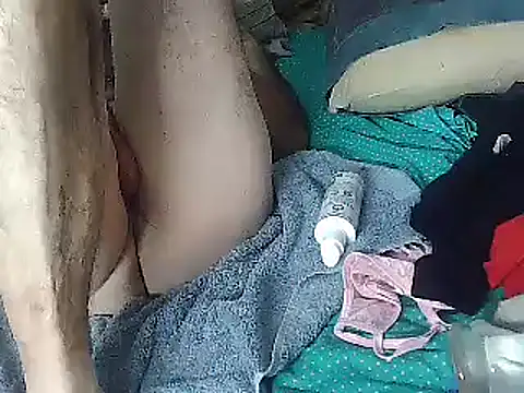 Snapshot of k-dong chatting on December 2024 05:35:02 PM k-dong online show from December 2024 05:35:02 PM