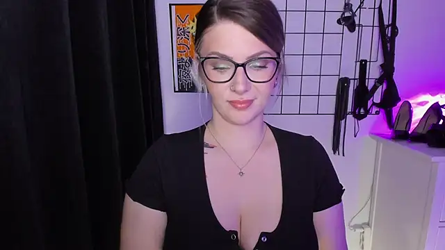 1Sandy online show from February 2025 05:48:02 PM