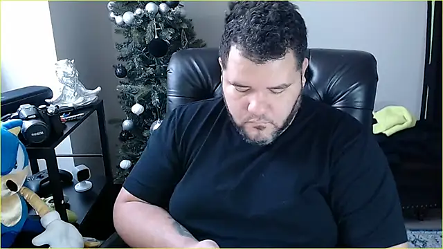 Snapshot of Gabihotxxx1 chatting on January 2025 03:36:01 PM Gabihotxxx1 online show from January 2025 03:36:01 PM
