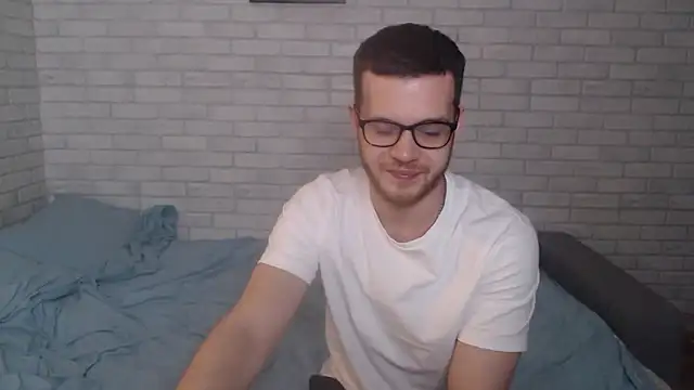 Snapshot of Alexxx_horny chatting on February 2025 04:42:02 PM Alexxx horny online show from February 2025 04:42:02 PM