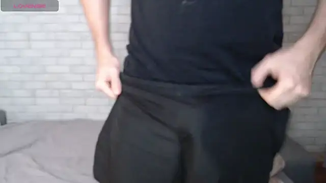 Alexxx horny online show from November 2025 05:04:02 PM