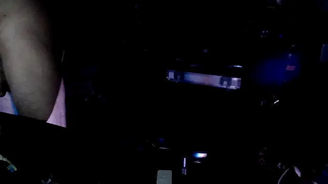 Snapshot of hollywood808 chatting on March 2025 10:22:01 AM hollywood808 online show from March 2025 10:22:01 AM