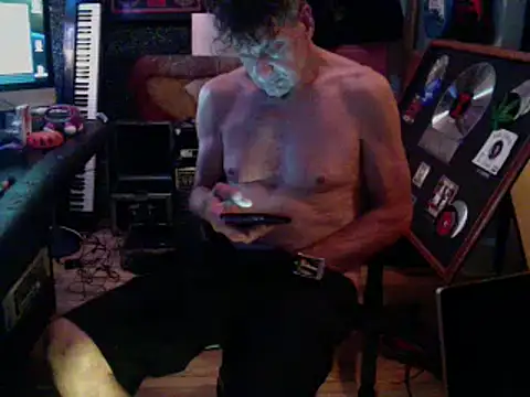 Snapshot of hollywood808 chatting on October 2025 11:32:02 AM hollywood808 online show from October 2025 11:32:02 AM