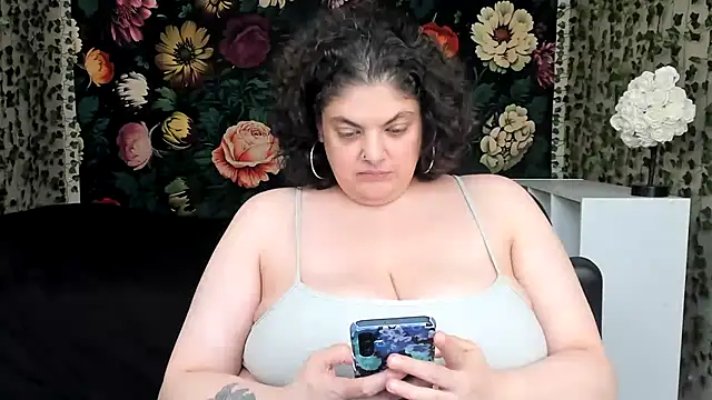 Snapshot of Exotic-Melons chatting on August 2026 11:39:02 PM Exotic-Melons online show from August 2026 11:39:02 PM