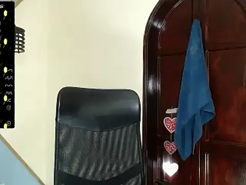 kilian xx online show from February 2025 07:03:01 PM