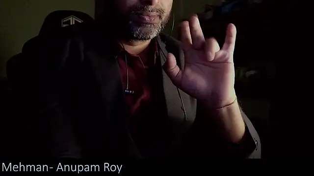  x rated  online show from December 2024 06:15:02 PM