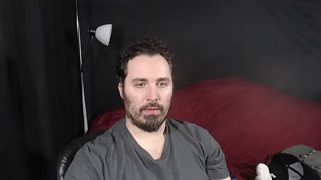 Snapshot of Metalstud chatting on December 2024 11:21:01 PM Metalstud online show from December 2024 11:21:01 PM