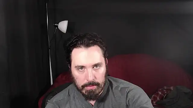 Snapshot of Metalstud chatting on January 2025 01:52:02 AM Metalstud online show from January 2025 01:52:02 AM