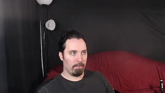 Snapshot of Metalstud chatting on January 2025 12:46:02 AM Metalstud online show from January 2025 12:46:02 AM