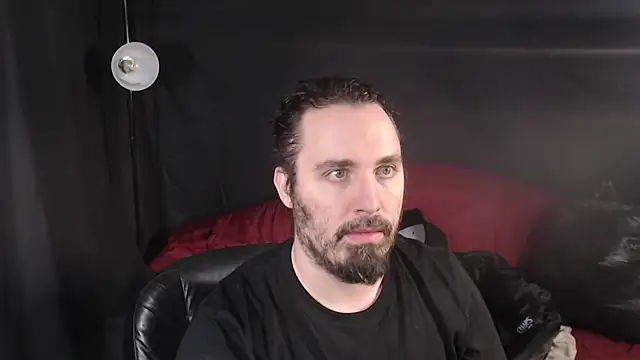 Snapshot of Metalstud chatting on March 2025 02:42:02 PM Metalstud online show from March 2025 02:42:02 PM