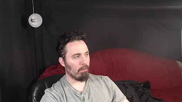 Snapshot of Metalstud chatting on March 2025 12:31:02 AM Metalstud online show from March 2025 12:31:02 AM