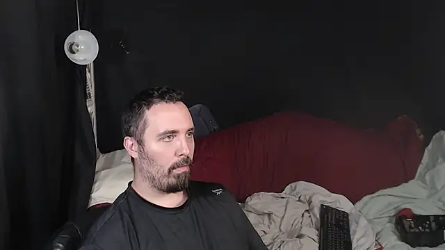 Snapshot of Metalstud chatting on October 2025 09:58:02 PM Metalstud online show from October 2025 09:58:02 PM