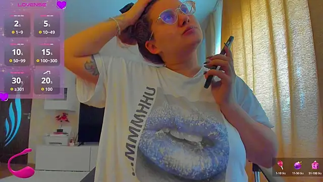 hot evil queen online show from January 2026 09:37:02 AM