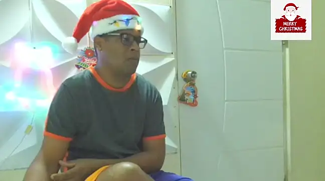 thesugar32 online show from December 2024 01:06:02 PM