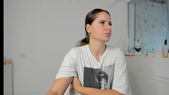 DiamondKay online show from November 2025 08:02:02 AM