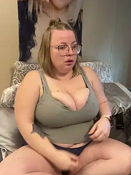 Blondiee x online show from January 2025 09:40:01 PM