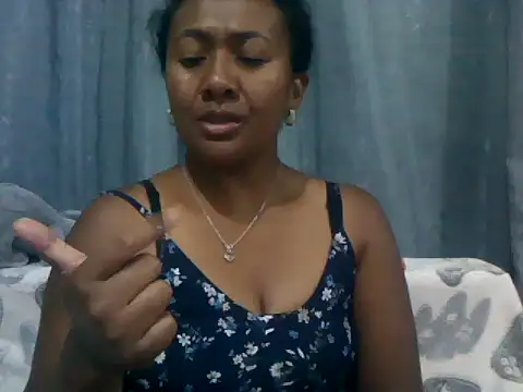 sexyladii online show from October 2025 04:48:01 PM