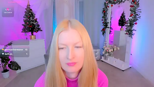 Snapshot of Laly_Peach chatting on December 2024 06:50:02 PM Laly Peach online show from December 2024 06:50:02 PM