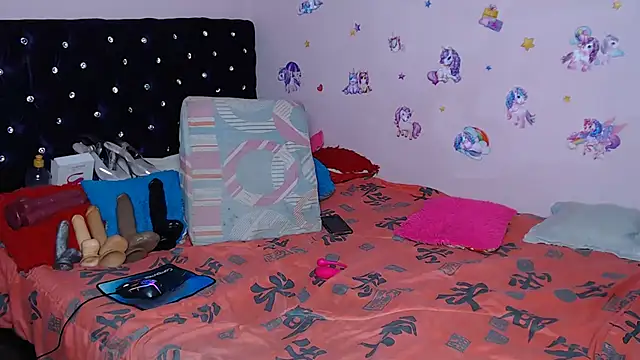 ShantalBlonde online show from October 2025 02:34:02 AM