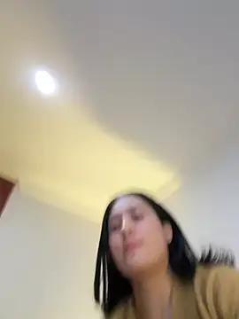 Nina lovi online show from March 2025 01:47:02 AM