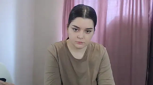 ohhhMie online show from March 2025 07:37:02 AM