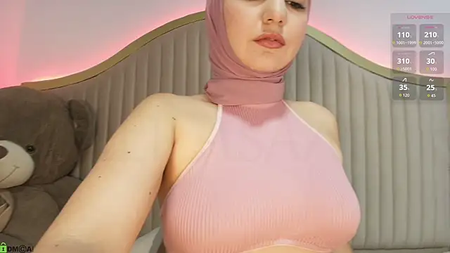 Snapshot of dalilasaadi_ chatting on June 2026 03:36:01 PM dalilasaadi online show from June 2026 03:36:01 PM