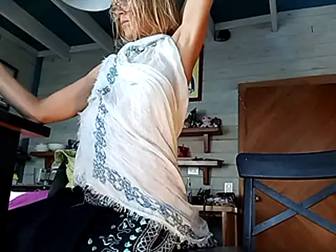 Luna-Natural online show from December 2024 09:26:02 PM