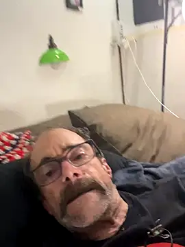 Trainee2Bpeed online show from October 2025 09:42:02 AM