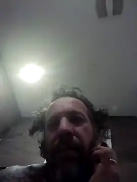 trucker1979 online show from March 2026 09:43:01 AM