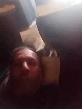 trucker1979 online show from April 2026 09:37:02 PM