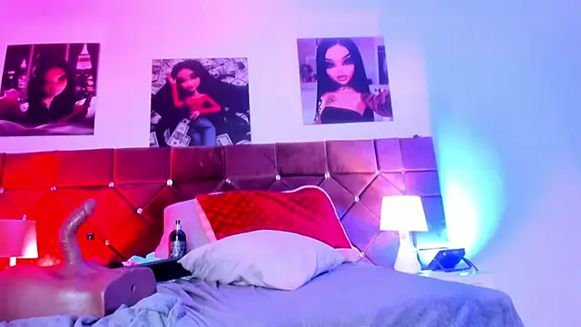 Ariana lopezz online show from January 2025 06:43:01 PM