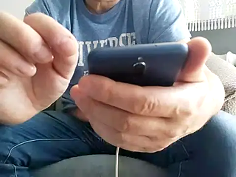 grzes19763 online show from March 2026 09:09:02 AM