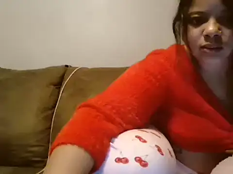 beautylovess online show from March 2025 10:13:02 PM