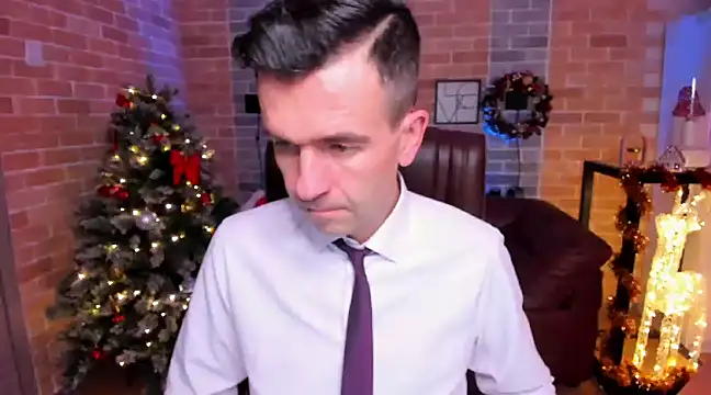 SteveTiger online show from December 2024 04:30:01 PM