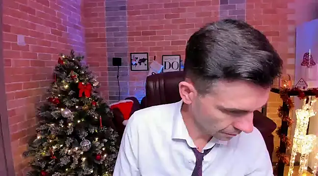 SteveTiger online show from January 2025 02:42:01 PM