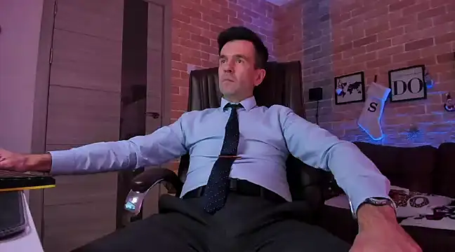 SteveTiger online show from January 2025 01:35:01 PM