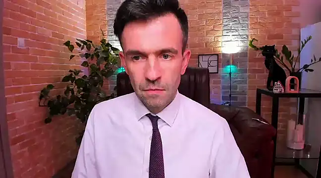 SteveTiger online show from February 2025 03:15:02 PM