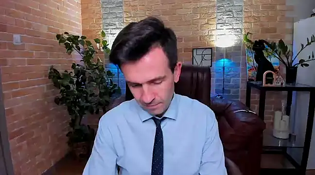 SteveTiger online show from March 2025 02:10:02 PM