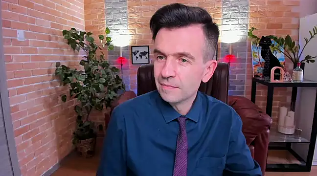 SteveTiger online show from March 2025 11:05:01 AM