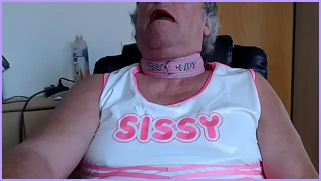 Sissygera online show from September 2025 03:04:01 PM