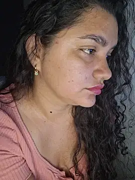 blerstefan1 online show from October 2025 09:49:01 AM