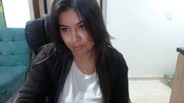 Snapshot of Ixchel_Anaid chatting on March 2025 09:51:01 AM Ixchel Anaid online show from March 2025 09:51:01 AM