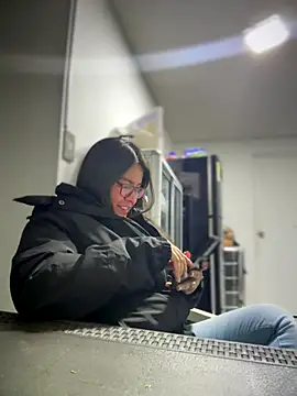 Snapshot of Ixchel_Anaid chatting on September 2025 01:05:02 AM Ixchel Anaid online show from September 2025 01:05:02 AM