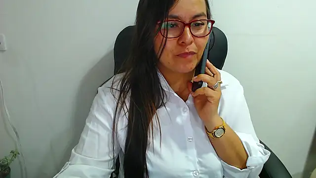 Snapshot of Ixchel_Anaid chatting on October 2025 03:23:02 AM Ixchel Anaid online show from October 2025 03:23:02 AM