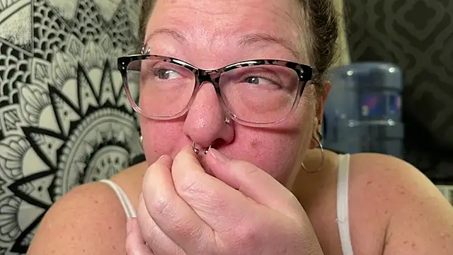 Snapshot of Miss_Phat_Booty chatting on October 2025 03:27:02 AM Miss Phat Booty online show from October 2025 03:27:02 AM