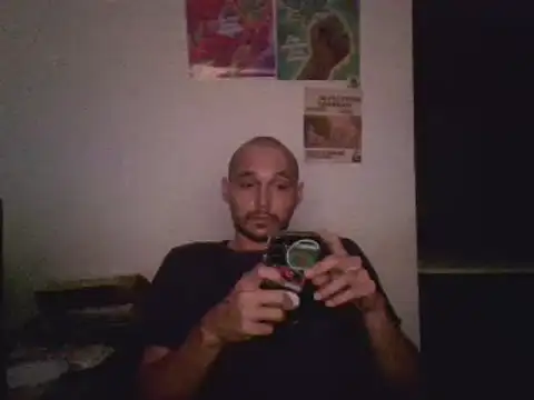 Snapshot of universitario-col chatting on December 2024 02:42:02 AM universitario-col online show from December 2024 02:42:02 AM