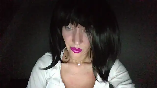 suuzykiss online show from March 2025 10:21:01 PM