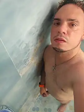 latinoflpr online show from September 2025 01:40:02 AM